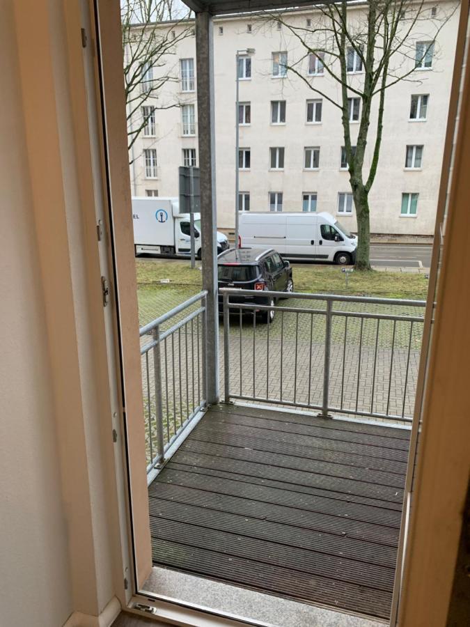 40 Qm Appartment Parkplatz, Balkon,Netflix, Prime Хемниц Экстерьер фото
